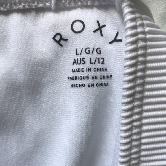 Roxy bikini large - Picture 4 of 8
